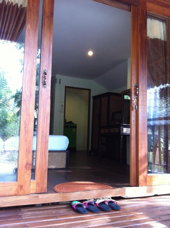 Lanta Happy Hill Hotel Koh Lanta Room photo