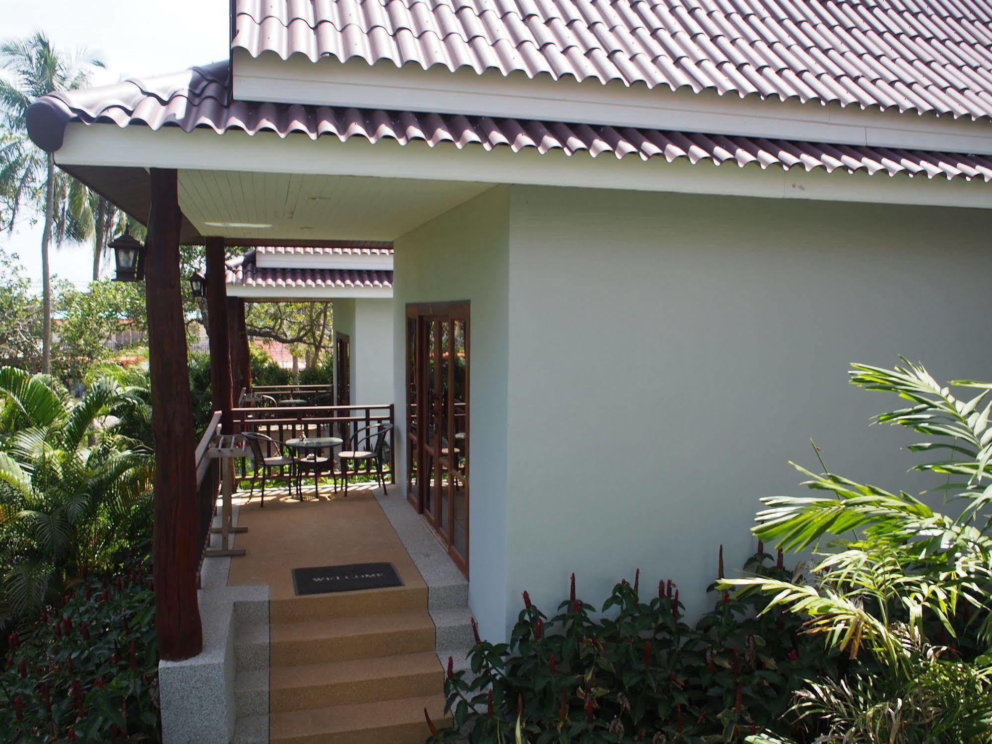Lanta Happy Hill Hotel Koh Lanta Exterior photo